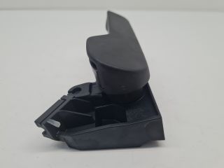 bontott VW GOLF VI Motorháztető Nyitó Kar / Gomb