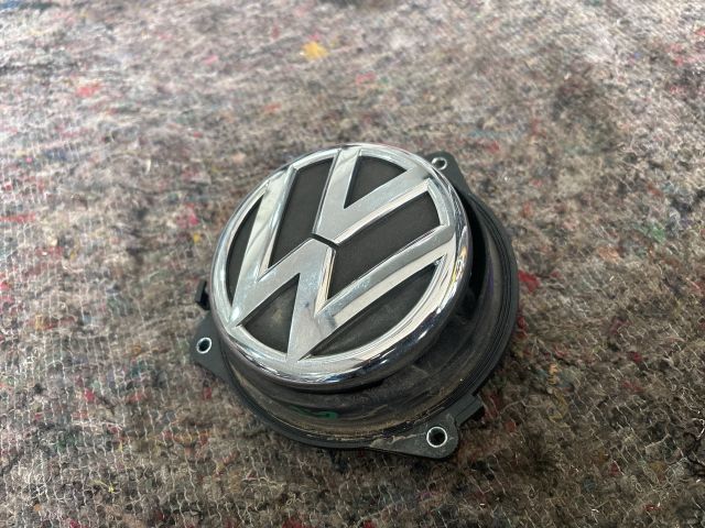 bontott VW GOLF VI Motorháztető Nyitó Kar / Gomb