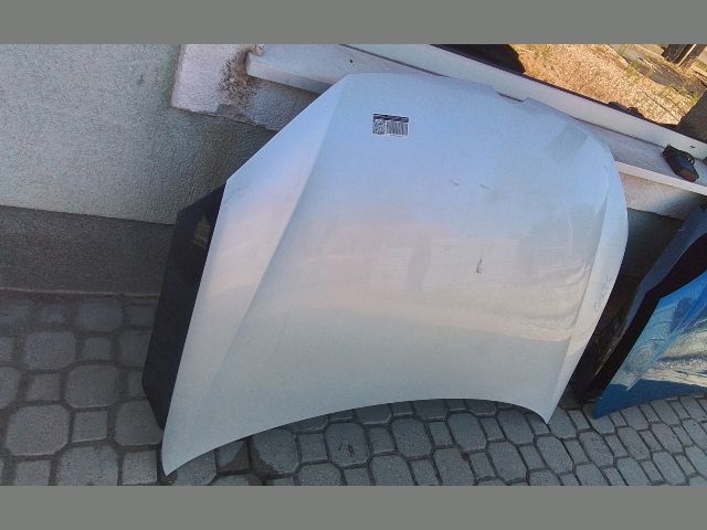 bontott VW GOLF VI Motorháztető Szigetelés