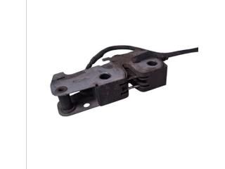 bontott VW GOLF VI Motorháztető Zárszerkezet