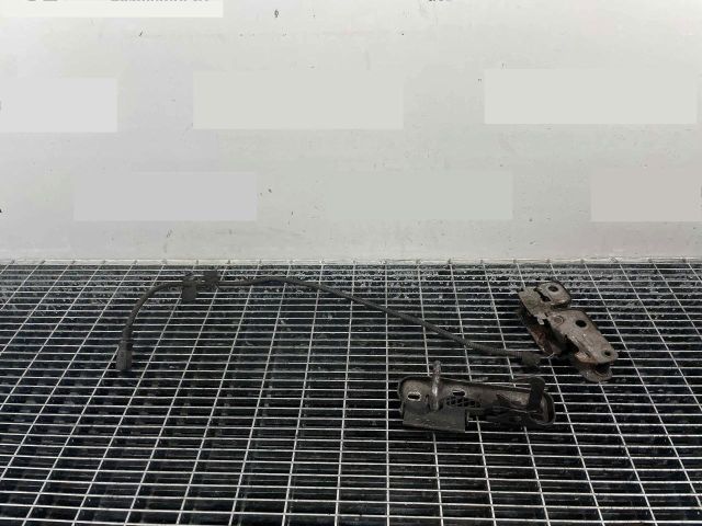 bontott VW GOLF VI Motorháztető Zárszerkezet