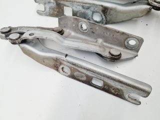 bontott VW GOLF VI Motorháztető Zsanér Pár