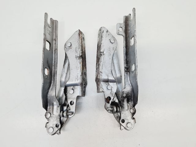 bontott VW GOLF VI Motorháztető Zsanér Pár