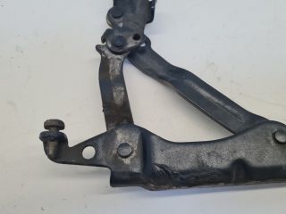 bontott VW GOLF VI Motorháztető Zsanér Pár