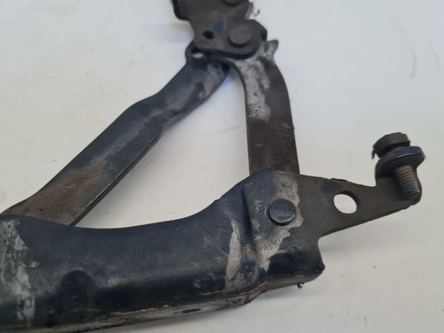 bontott VW GOLF VI Motorháztető Zsanér Pár