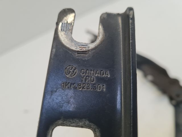 bontott VW GOLF VI Motorháztető Zsanér Pár