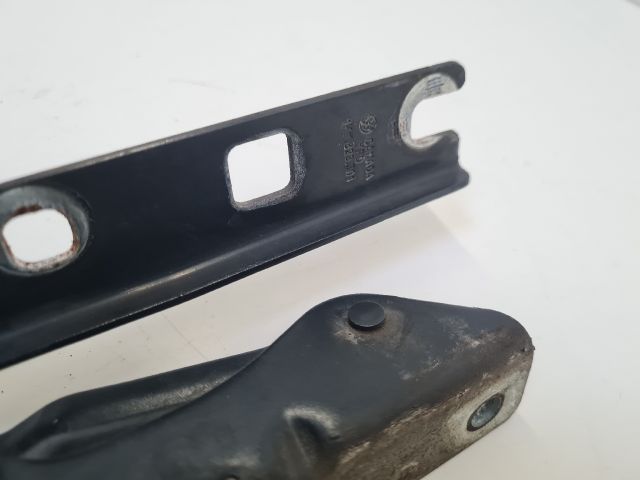 bontott VW GOLF VI Motorháztető Zsanér Pár