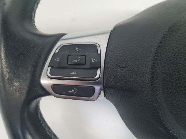 bontott VW GOLF VI Multikormány