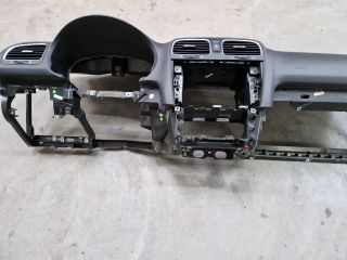 bontott VW GOLF VI Műszerfal Héj