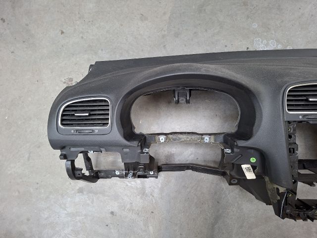 bontott VW GOLF VI Műszerfal Héj