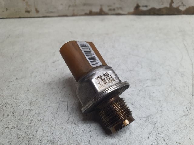 bontott VW GOLF VI Nyomásszabályzó Szelep