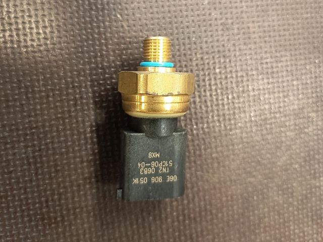 bontott VW GOLF VI Nyomásszabályzó Szelep