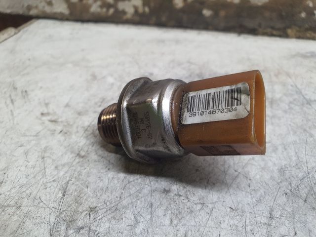 bontott VW GOLF VI Nyomásszabályzó Szelep