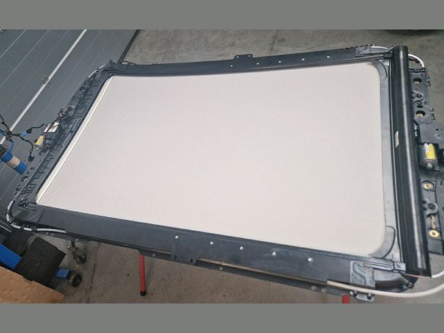 bontott VW GOLF VI Panoráma Tető