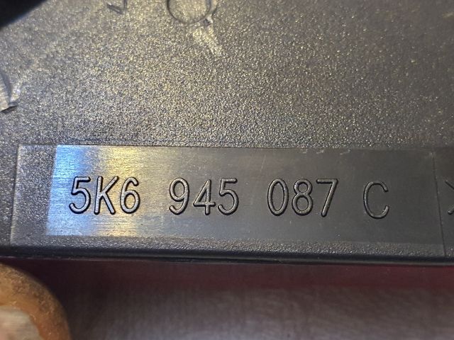 bontott VW GOLF VI Pótféklámpa