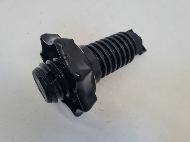 bontott VW GOLF VI Pótkerék Rögzítő