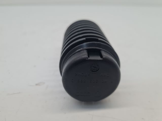 bontott VW GOLF VI Pótkerék Rögzítő