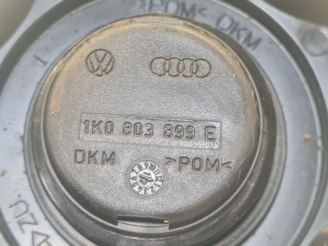 bontott VW GOLF VI Pótkerék Rögzítő