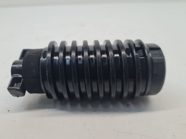 bontott VW GOLF VI Pótkerék Rögzítő