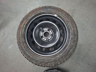 bontott VW GOLF VI Pótkerék Szerszámtartó