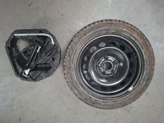 bontott VW GOLF VI Pótkerék Szerszámtartó