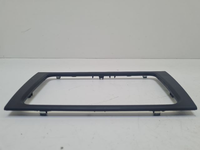 bontott VW GOLF VI Rádió / CD Keret