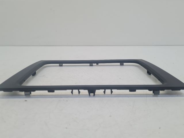 bontott VW GOLF VI Rádió / CD Keret