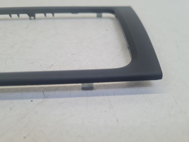 bontott VW GOLF VI Rádió / CD Keret