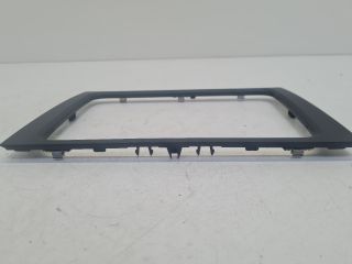 bontott VW GOLF VI Rádió / CD Keret