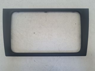 bontott VW GOLF VI Rádió / CD Keret