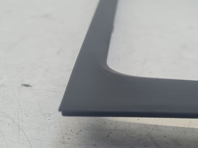 bontott VW GOLF VI Rádió / CD Keret