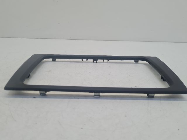 bontott VW GOLF VI Rádió / CD Keret