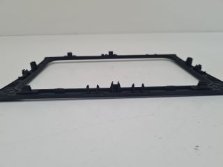 bontott VW GOLF VI Rádió / CD Keret