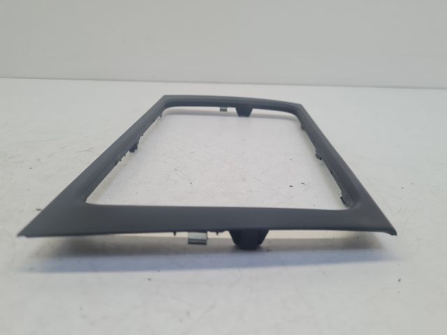 bontott VW GOLF VI Rádió / CD Keret