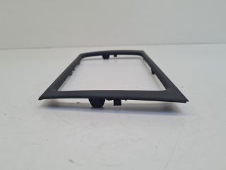 bontott VW GOLF VI Rádió / CD Keret