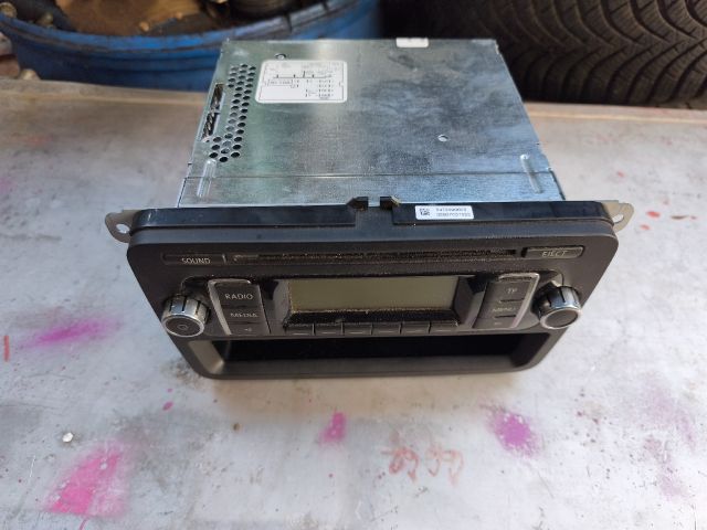 bontott VW GOLF VI Rádió / CD