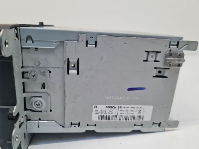 bontott VW GOLF VI Rádió / CD