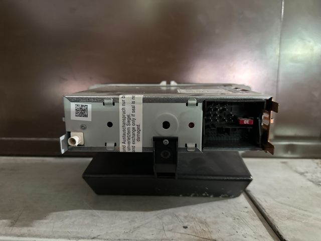 bontott VW GOLF VI Rádió / CD