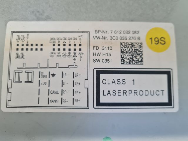 bontott VW GOLF VI Rádió / CD