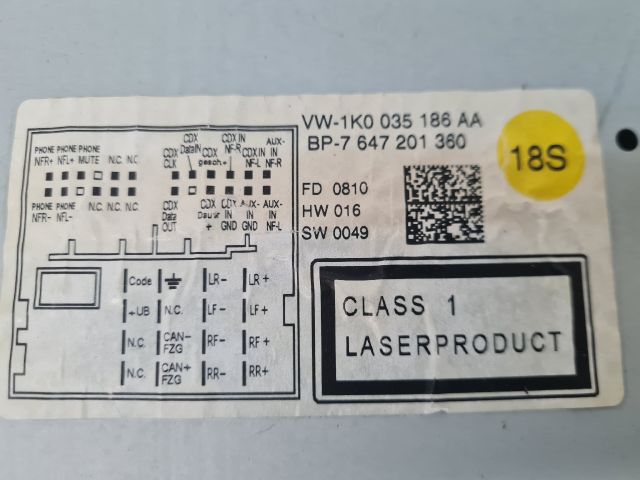 bontott VW GOLF VI Rádió / CD