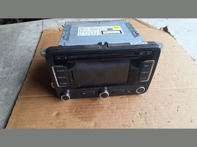 bontott VW GOLF VI Rádió / CD