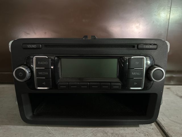 bontott VW GOLF VI Rádió / CD