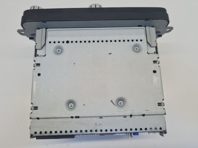 bontott VW GOLF VI Rádió / CD