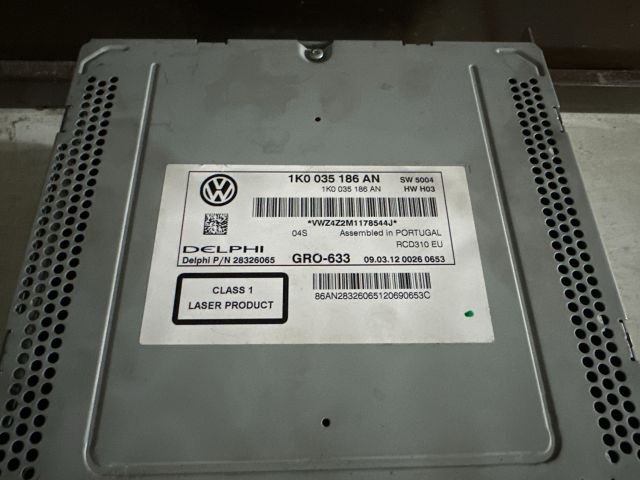 bontott VW GOLF VI Rádió / CD