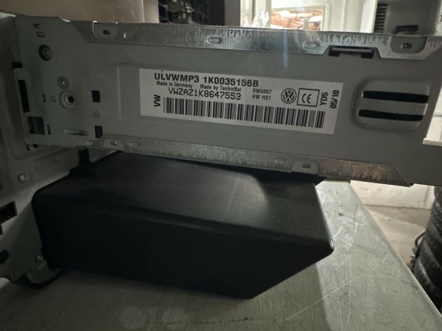 bontott VW GOLF VI Rádió / CD