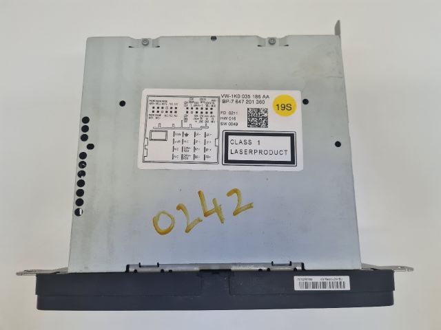 bontott VW GOLF VI Rádió / CD