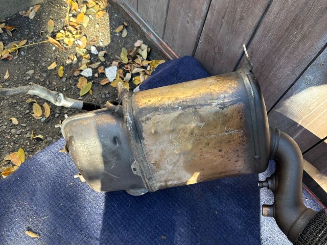 bontott VW GOLF VI Részecskeszűrő