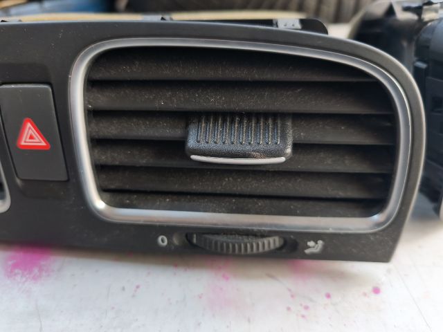 bontott VW GOLF VI Szellőző Szett