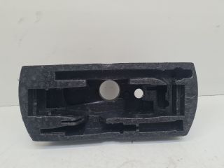 bontott VW GOLF VI Szerszámkészlet