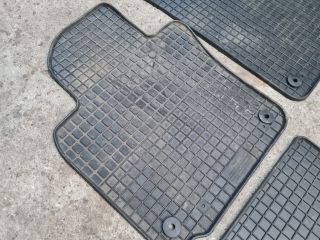 bontott VW GOLF VI Szőnyeg Szett